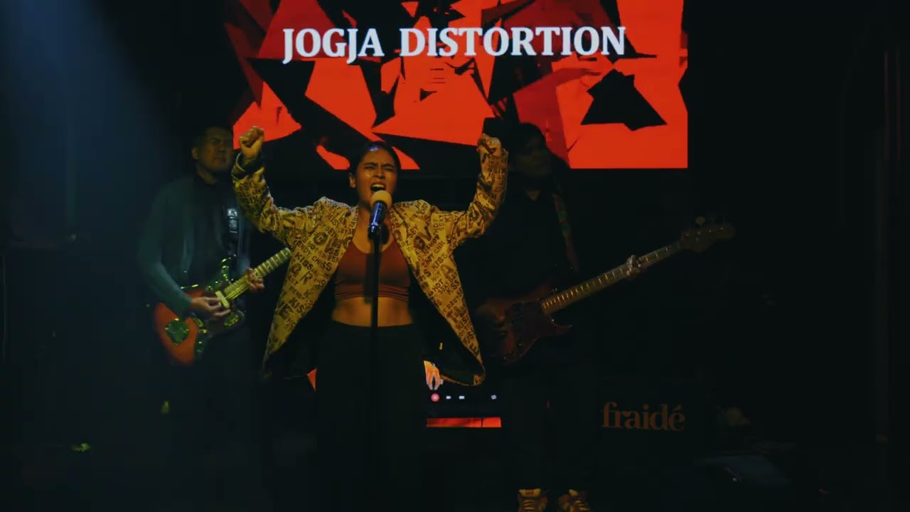 Fraidé – Is Love (Live - Jogja Distortion Vol.4, Yogyakarta)
