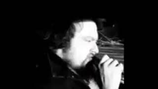 Sam hyde's schizophrenia at its full peak performance...