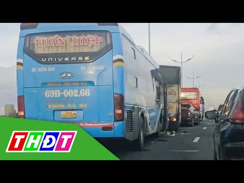 Video 4 ôtô tông liên hoàn trên cao tốc TP.HCM - Trung Tương... - youtube