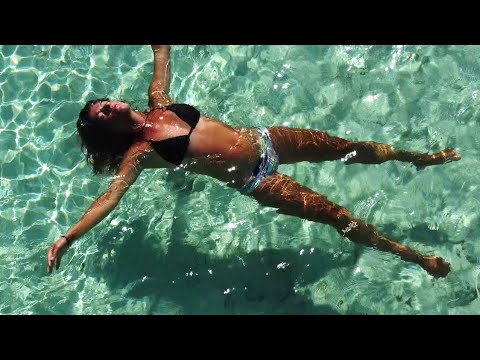 ⁣PREGNANT and still Spearing like a BOSS | Berry Islands [Ep 184]