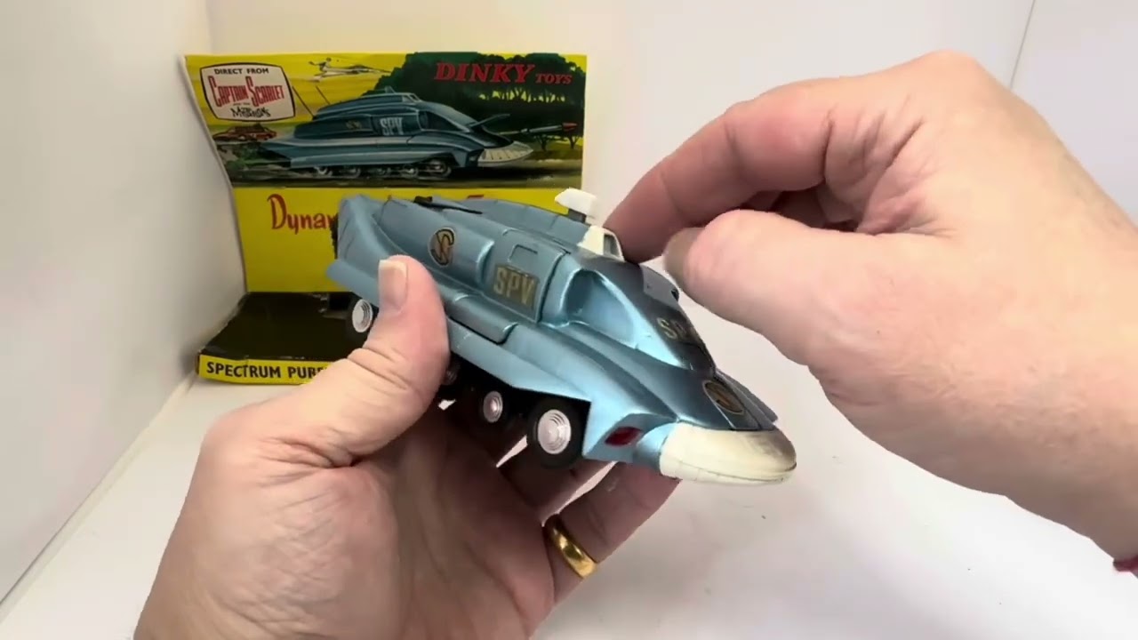 Vintage Dinky 1970 Gerry Andersons Captain Scarlet SPV Spectrum