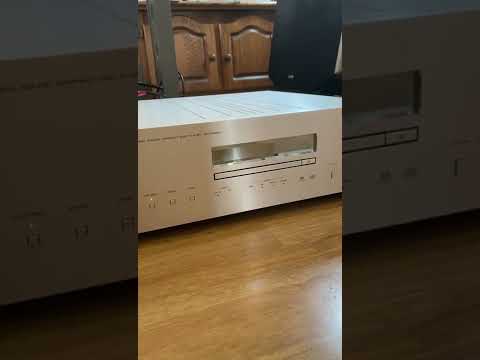 Yamaha CD-S3000 CD Player