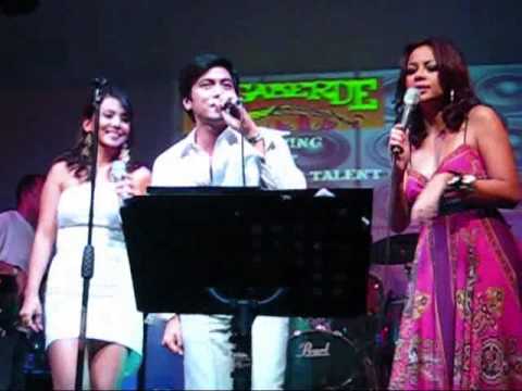 SITTI feat. Arnee & Jeffrey Hidalgo - "Summer Nights" Live! @ Bagaberde, Roxas Blvd.