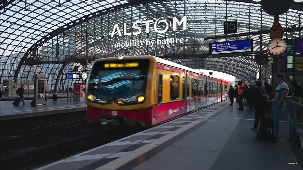 Germany, Berlin, S-Bahn ride from Hauptbahnhof to Mehrower Allee