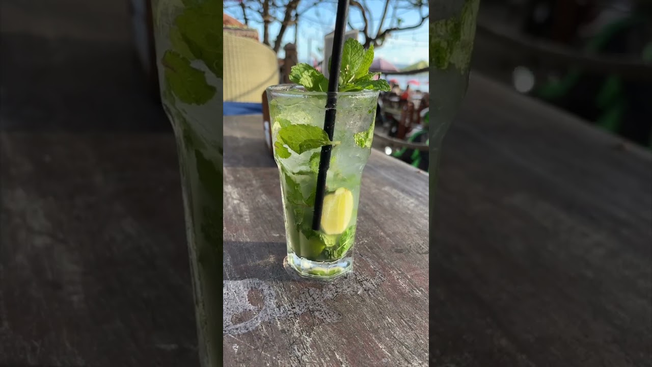 Drinking the Mojito in Bali 