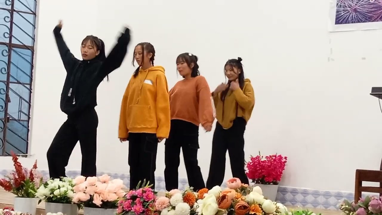 New year closing  dance by girls