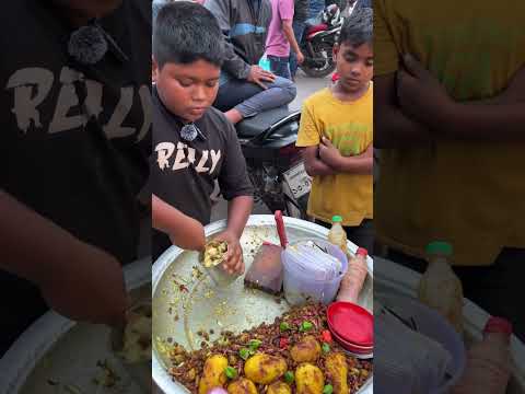 ৩০ টাকায় ডিম ছোলা বানালো ভাইরাল সুজন