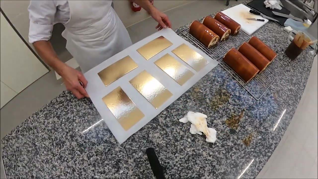 finition des buches Cara-Noël