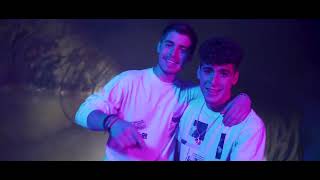 Video thumbnail of "Kike & Manu, Alberto Toral - Te Pintaron Pajaritos [Videoclip Oficial]"