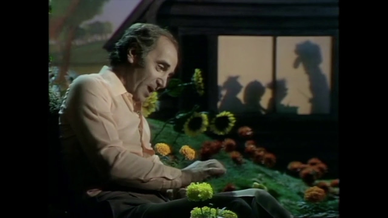 Muppet Songs: Charles Aznavov - Inch Worm - YouTube