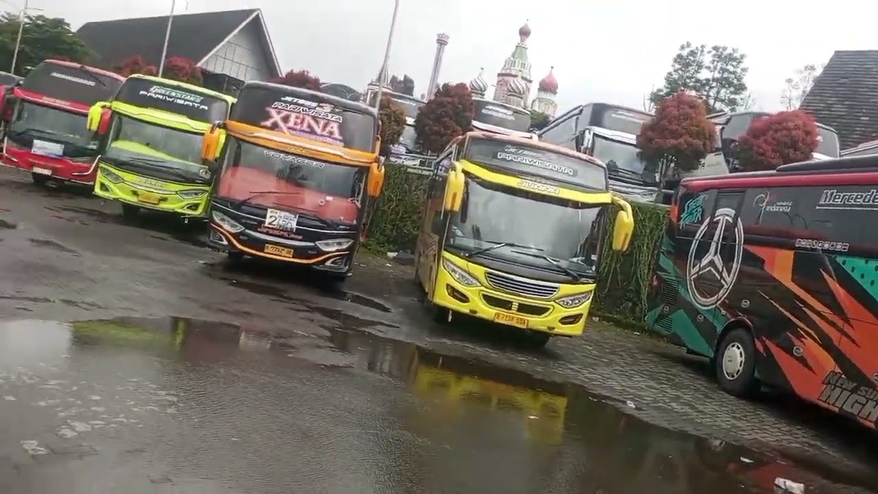 Hunting bus Terminal wisata Gedong Songo  situasi