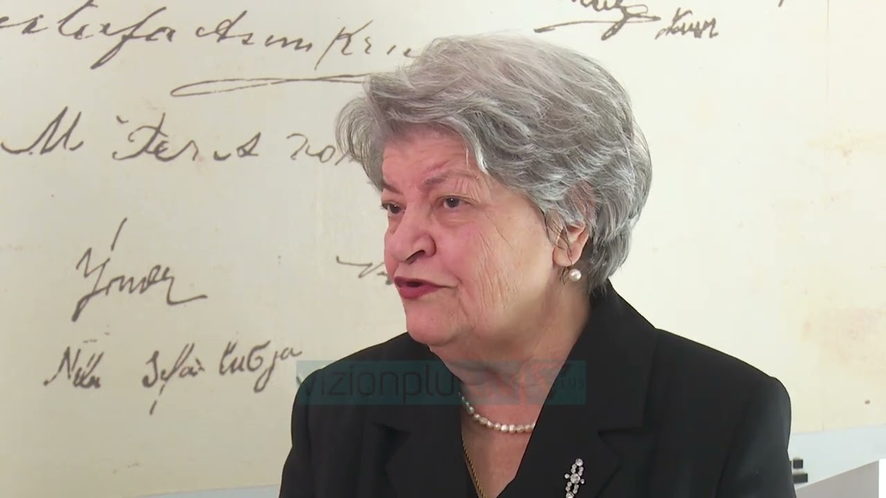 “Pasuria”e Musine Kokalarit në arkiv,familjarët dorëzojnë dorëshkrimet e disidentes - Vizion Plus