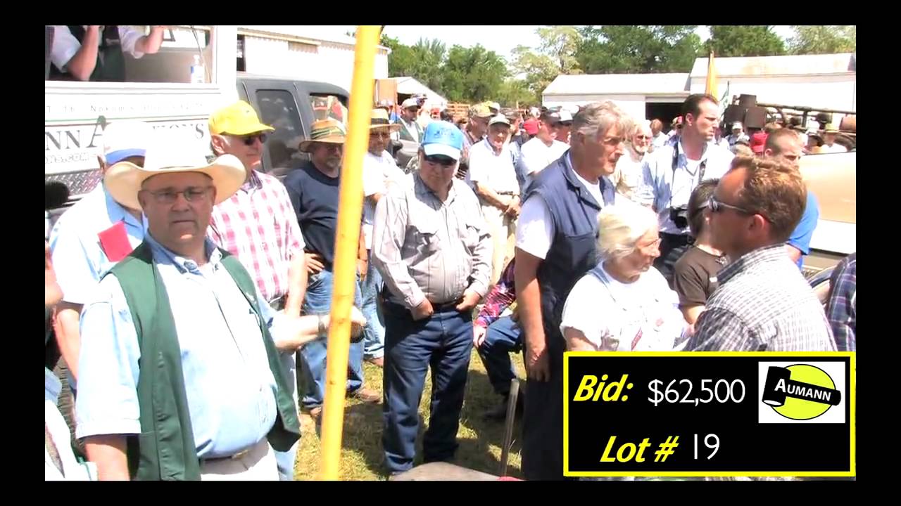 Aumann Auctions Sylvester Antique Tractor Auction Auctioning the