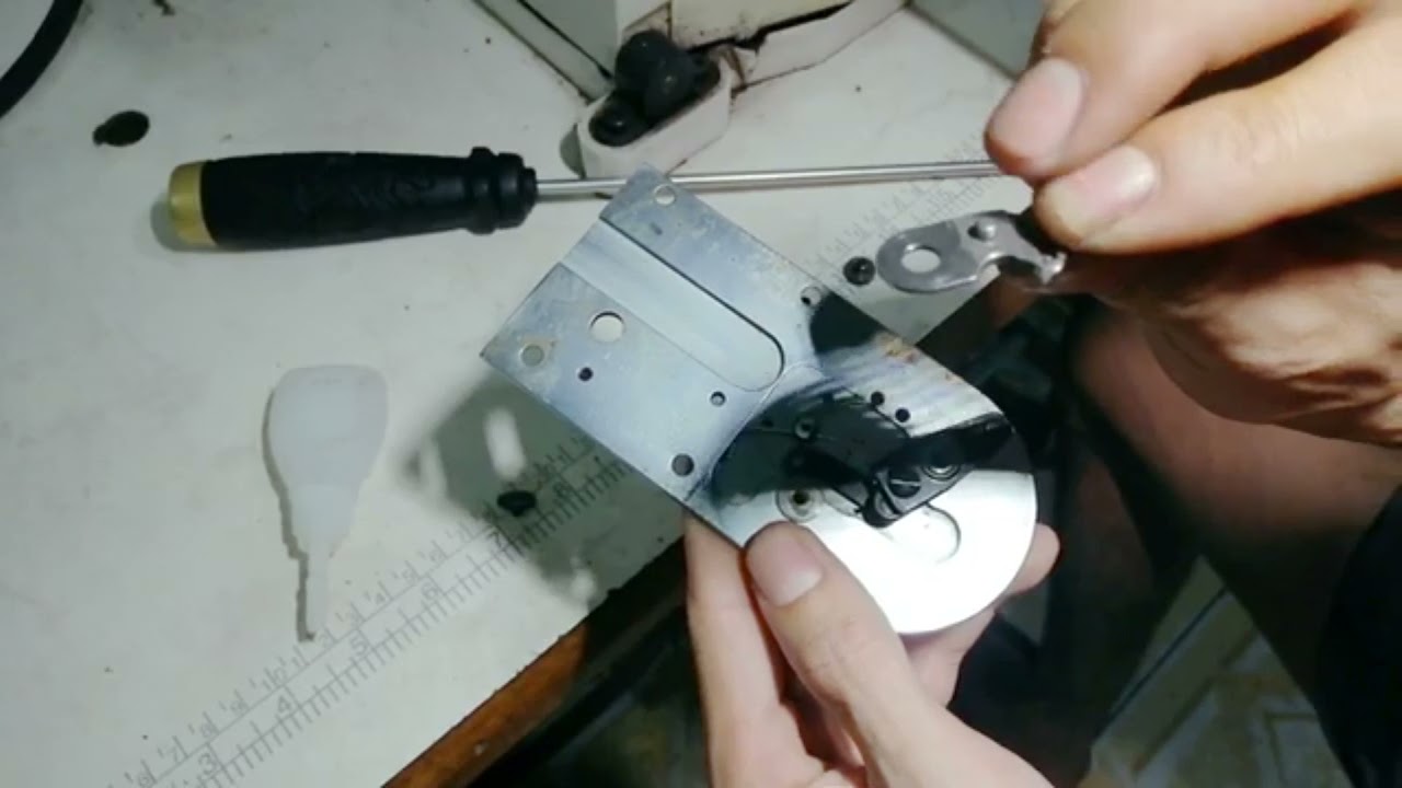 Máy bọ, khuy không cắt chỉ và cách khắc phục