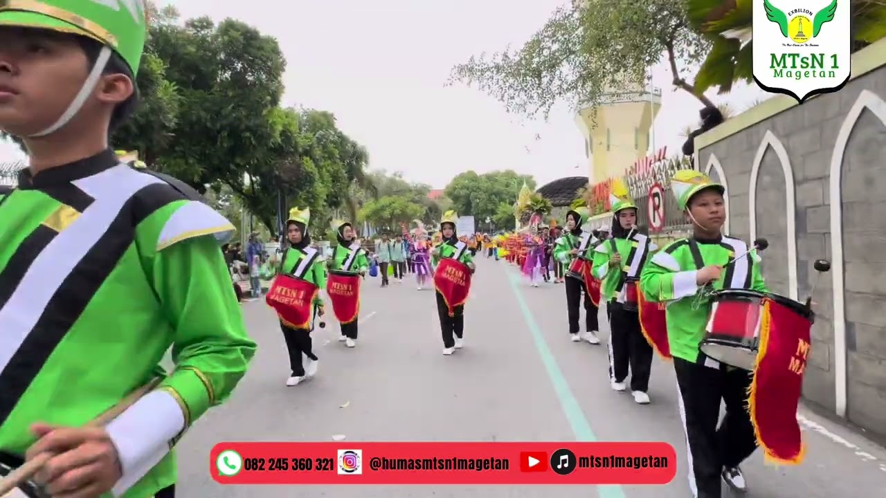MTsN 1 Magetan dalam acara Parade Drumband dalam Rangka HAB Kemenag Tahun 2024 ( Magetan)