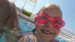 Wee Jessie learns to swim and dive