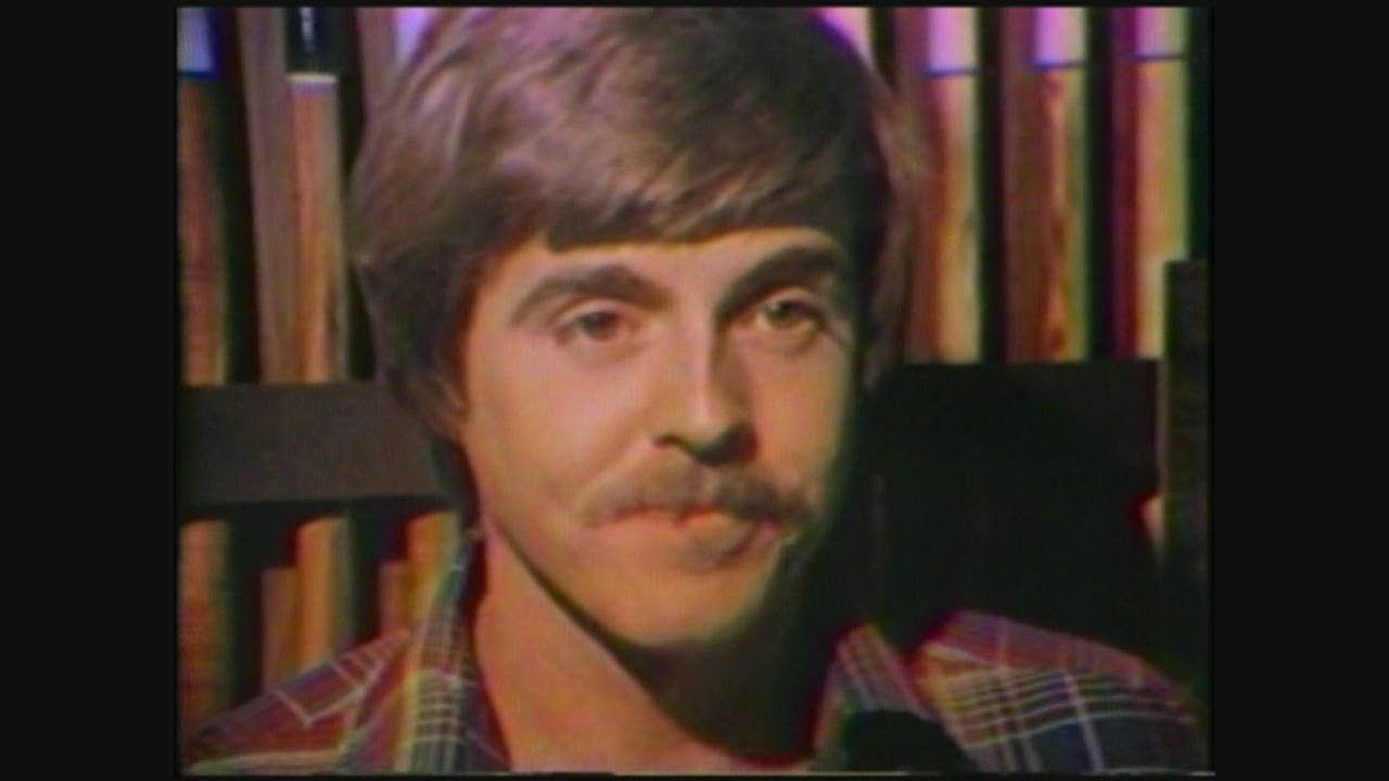 Bruce Rader's report of local pool shark in 1980 - YouTube