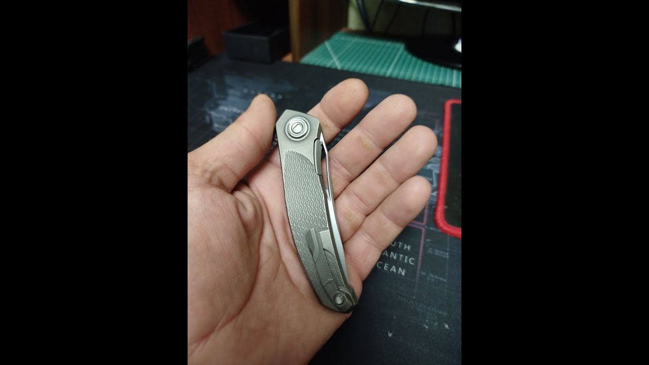 Green Torn  Quantum Mini