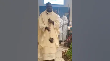 A Wonderful Congolese Catholic Gloria Sung In Nairobi Kenya 
