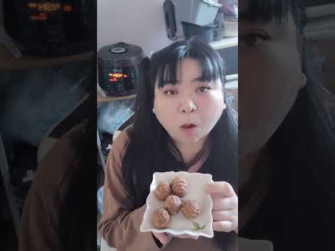 복부인 <strong>호두과자</strong> 먹방 #shorts