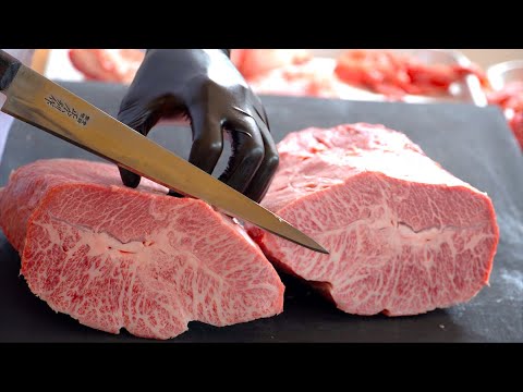 【WAGYU】魅惑の肉「黒毛和牛みすじ」の肉磨きとカット Wagyu Cutting Skills How to Cut a Top Blade