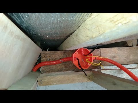 ELECTRICAL WIRING SA ATTIC ( housedrtutorial) - YouTube