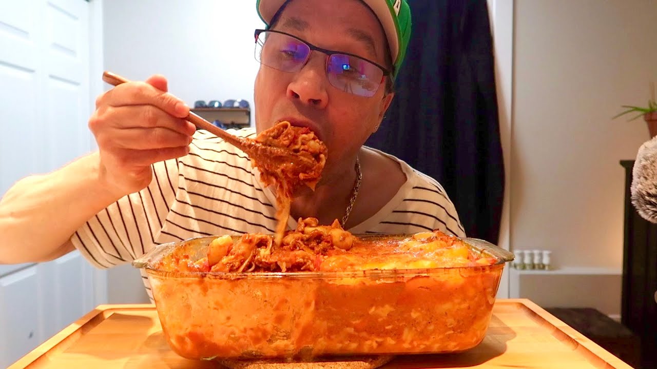 ASMR • Creamy  • Gnocchi • Lasagna • Mukbang Feast! With Homemade Sauce • Seanusca  Food!