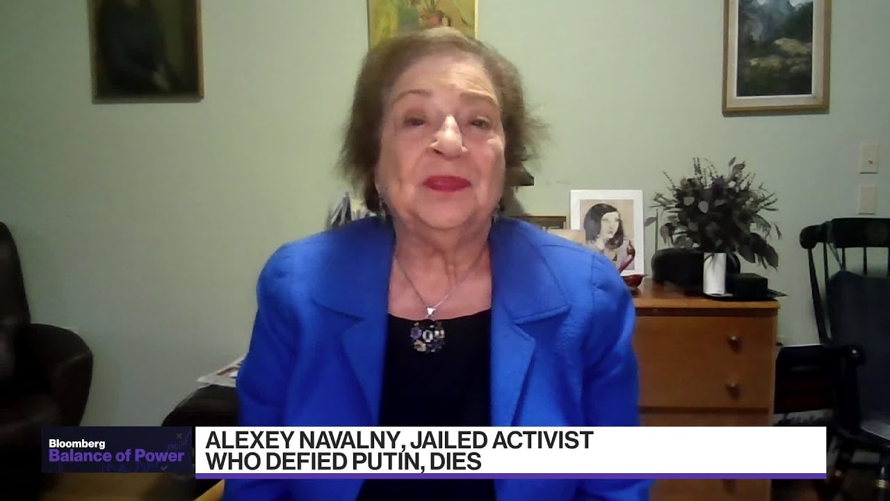 Angela Stent on Alexei Navalny, Putin, Russia