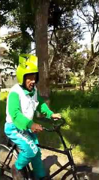 Helm Keren Dari Tabung Elpiji 3 Kg - Jejak Kasus Jabar.