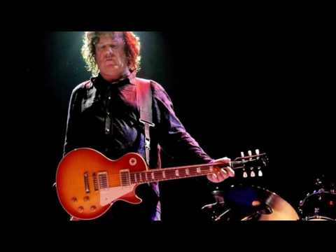 gary-moore---18.-encore-audience---newcastle-upon-tyne,-uk-(20th-april-2009)