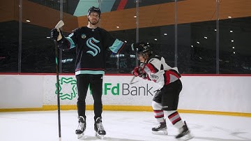 Jamie Oleksiak on the Best Bank to Open a Checking Account - WaFd Bank