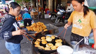 2 Hard-Working Girls Making Crispy Fried Bread Sticks | Cambodian Street Food