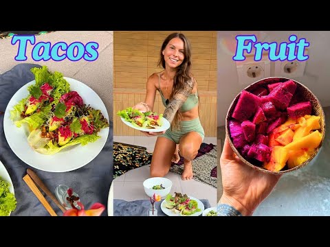 WHAT I EAT IN A DAY RAW VEGAN IN BALI + FRIDGE & PANTRY TOUR