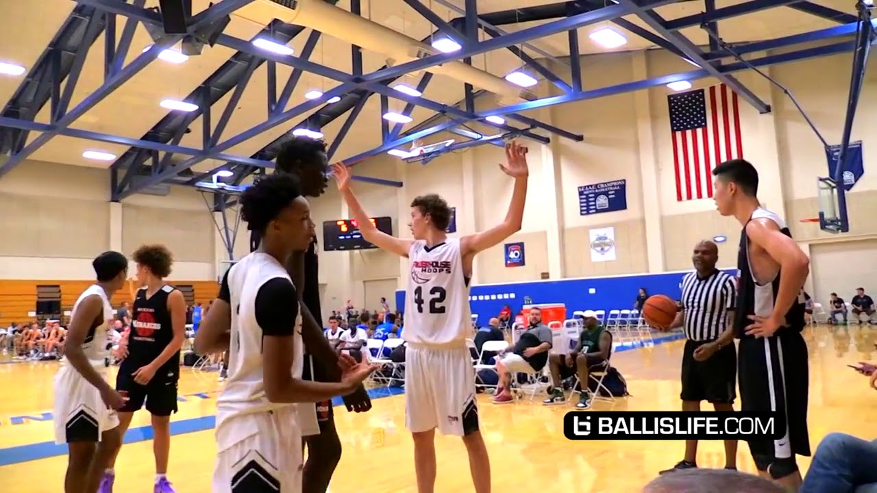 Bol Bol & Mater Dei vs 7'5" GIANT Matt Van Komen! Bol Laughing at Defenders After Blocking 'Em