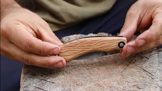 Fabricación de navaja de encina artesanal con acero de muelle