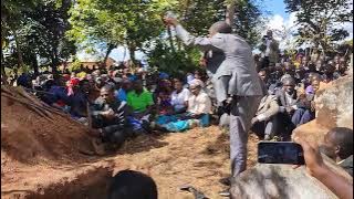 Rev. Alexander Kambiri preaching at Chibanzi, Dowa.