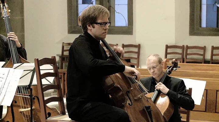 Cellist Andreas Heinig Plays Kol Nidrei "live"