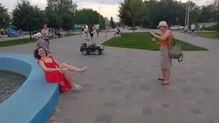 видео: г.Волжский_река Ахтуба вечерний Современный парк картинка: г.Волжский_река Ахтуба вечерний Современный парк