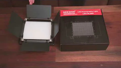 Neewer Bi-color NL 660 LED Video Light W/Sample Lighting Output Test