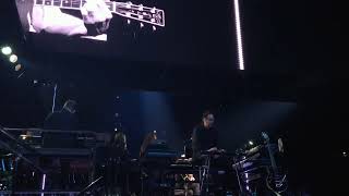 Roger Waters Broken Bones Paris 04/05/2023