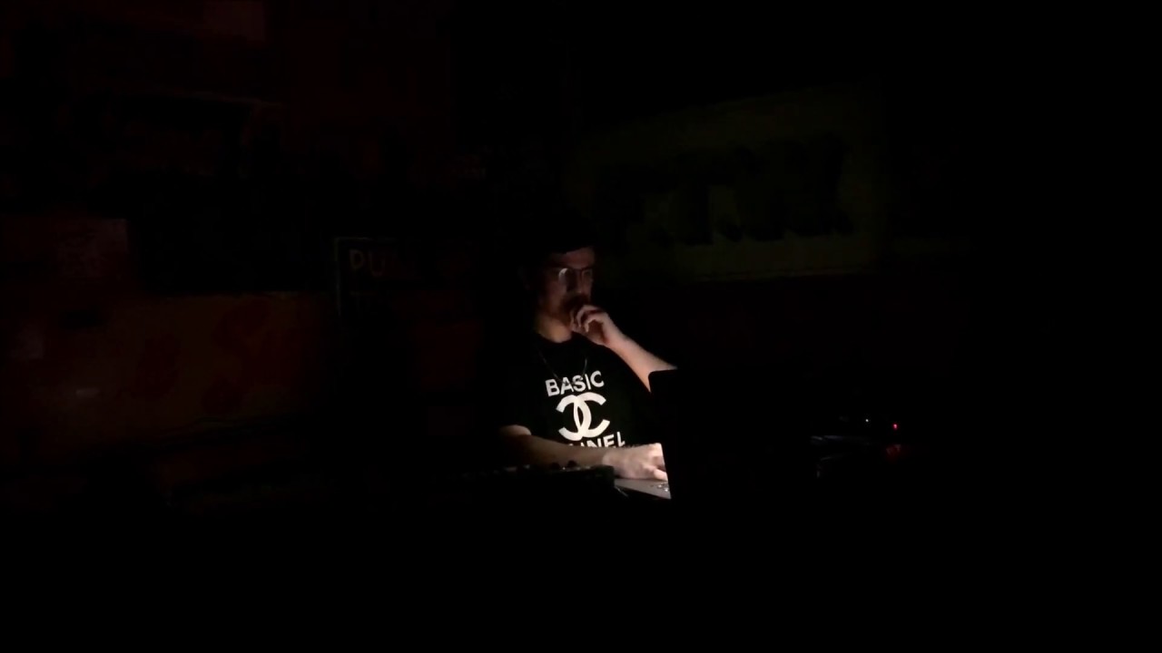 Ben Babbitt - Live at Ham & Eggs Tavern, DTLA 11/10/2019