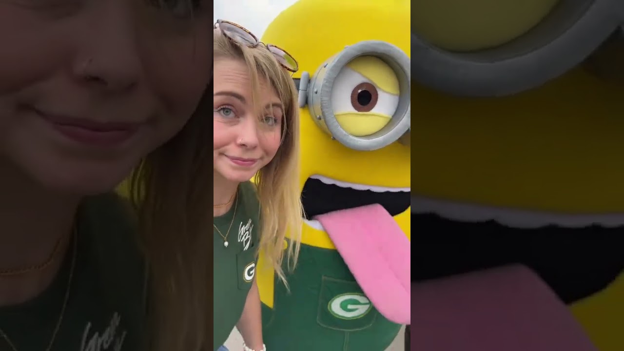 OF COURSE what she liked the most was the blanket....