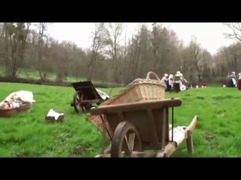 7  Dans la nasse