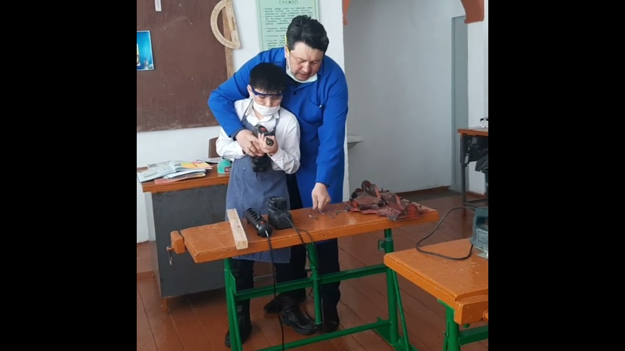 Электрлі қол құралдары мен жабдықтары.