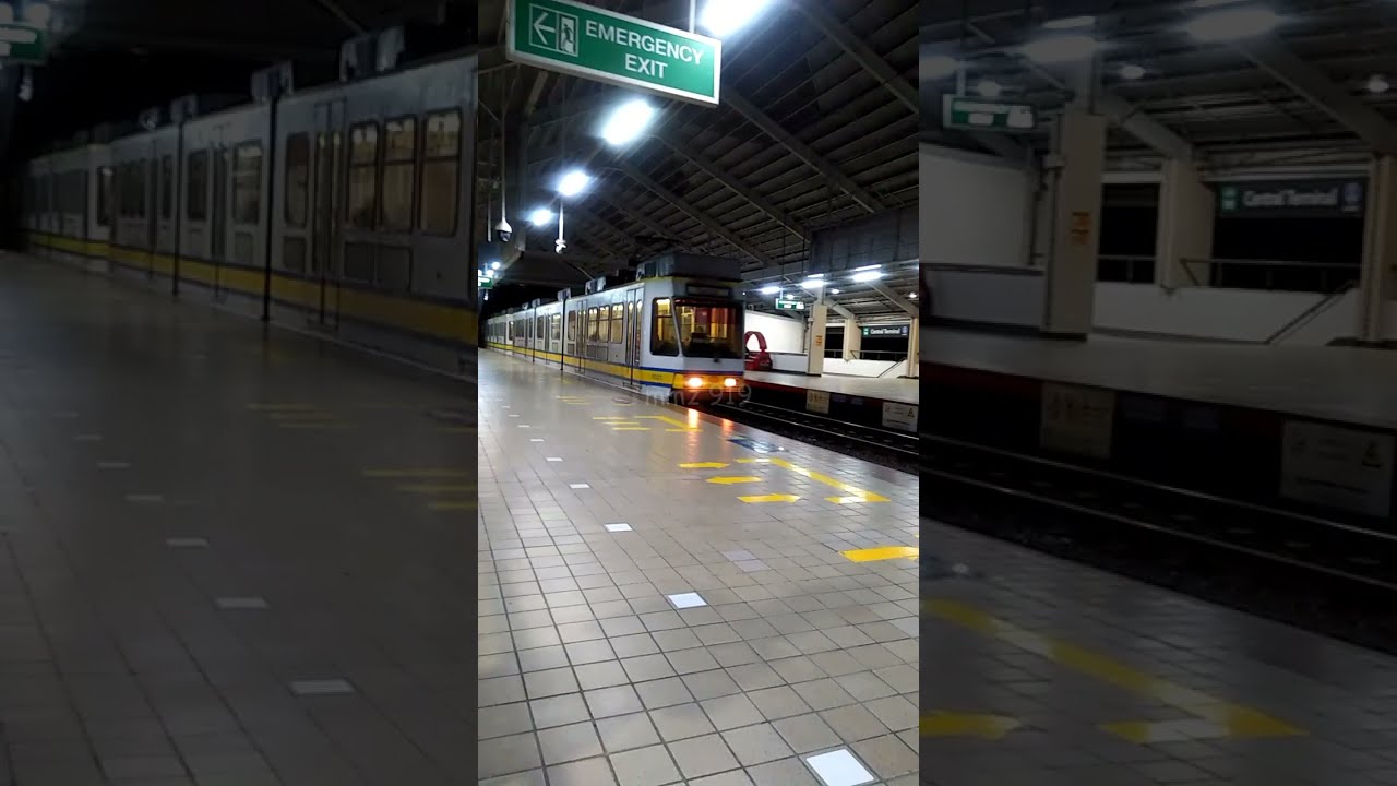 LRT-1/LRMC 1st Generation (1G) Train arriving Central Terminal (November 25, 2021)