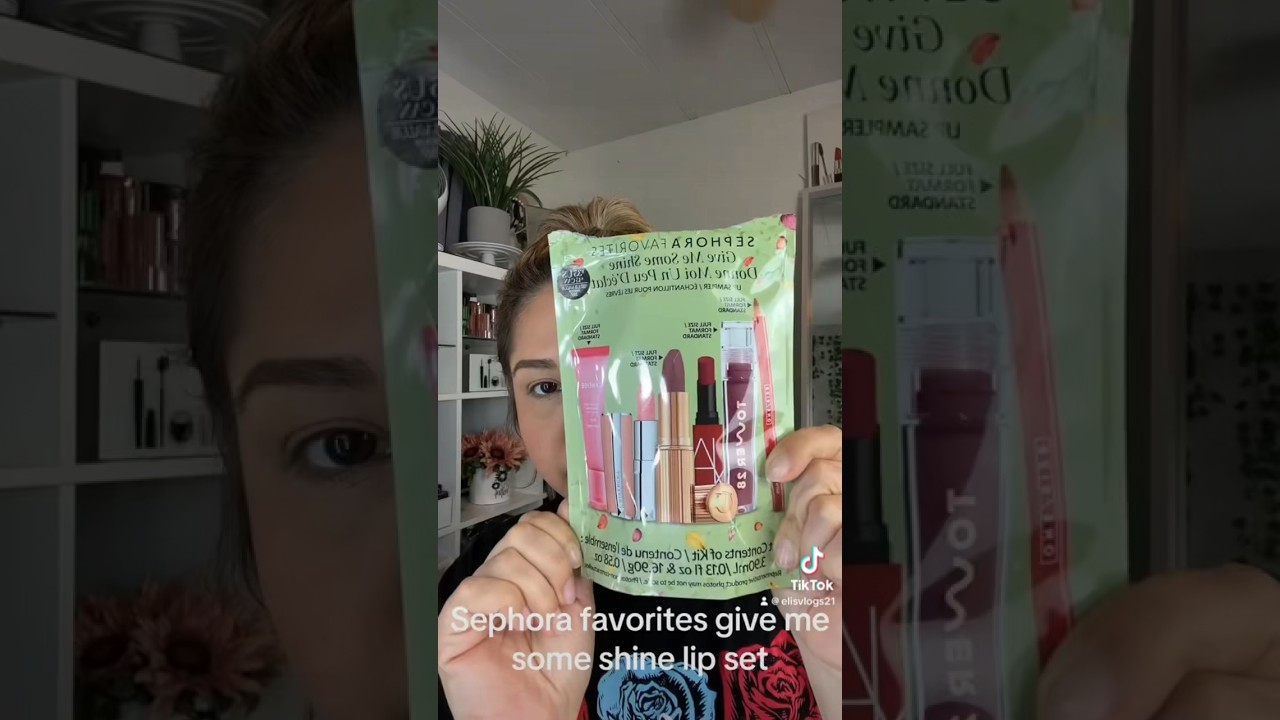 New Sephora Favorites Give Me Some Shine Lip Set