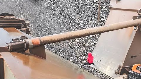 Barge unloading 4200 tons of pebbles - Part 2 - Relaxing flow - Relaxing video - Vlog work on barge