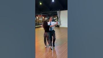 Quickstep lesson beginner #ballroomdance #ballroom #ballroomclasses