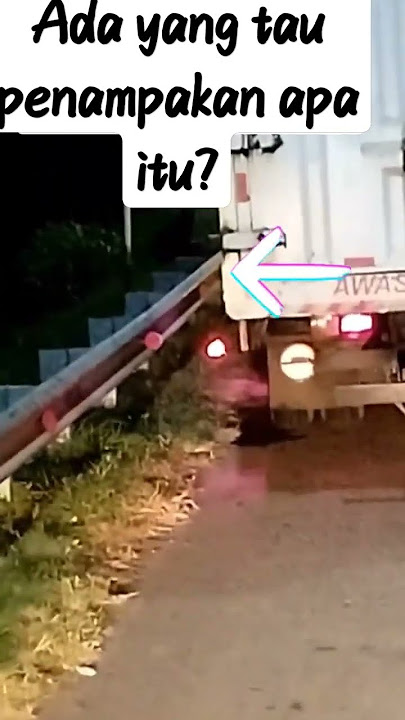 ada yang tau itu penampakan apa? TKP tol cipali... #sopirajaran #penampakan