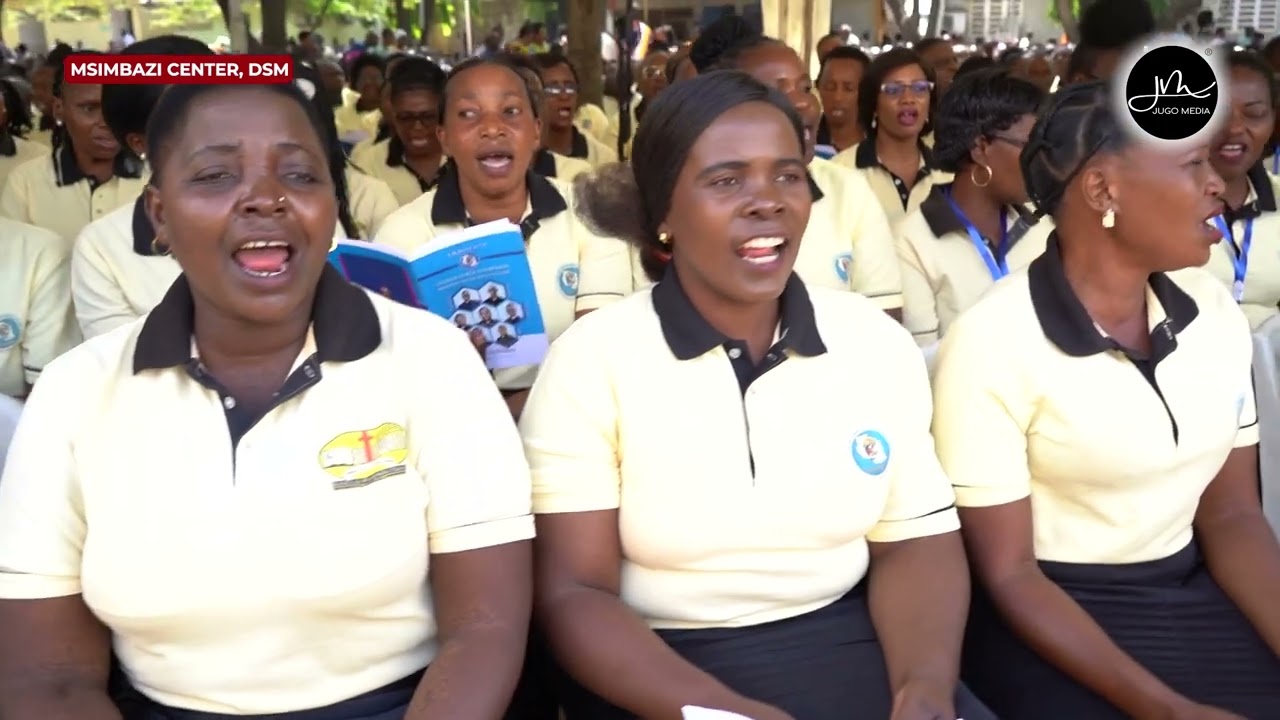 Hiki ni Chakula cha Mbingu - Shirikisho la Kwaya Jimbo Kuu la DSM | Misa ya Upadrisho 2022